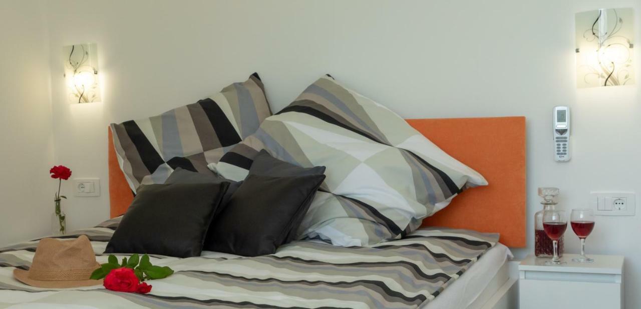 Apartmani Dalmacjia Grebaštica المظهر الخارجي الصورة
