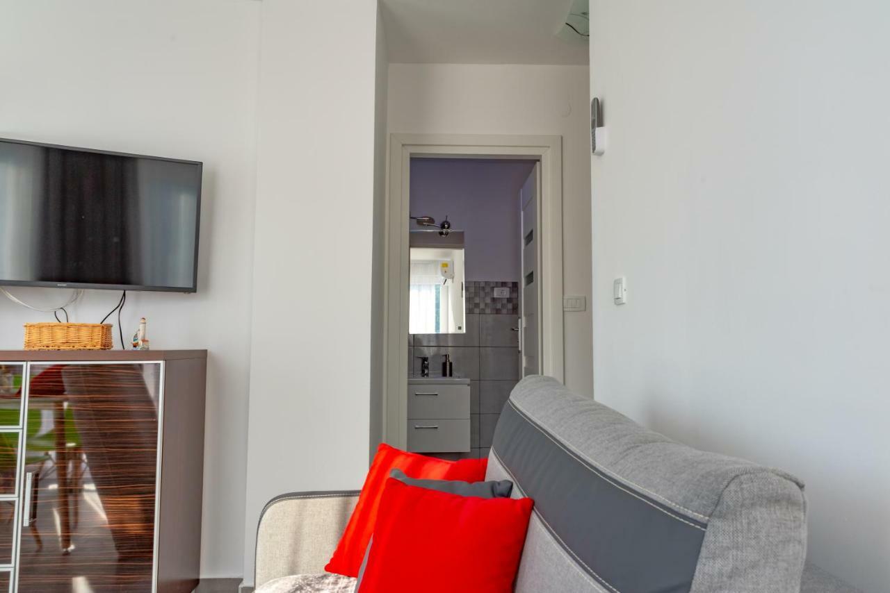 Apartmani Dalmacjia Grebaštica المظهر الخارجي الصورة