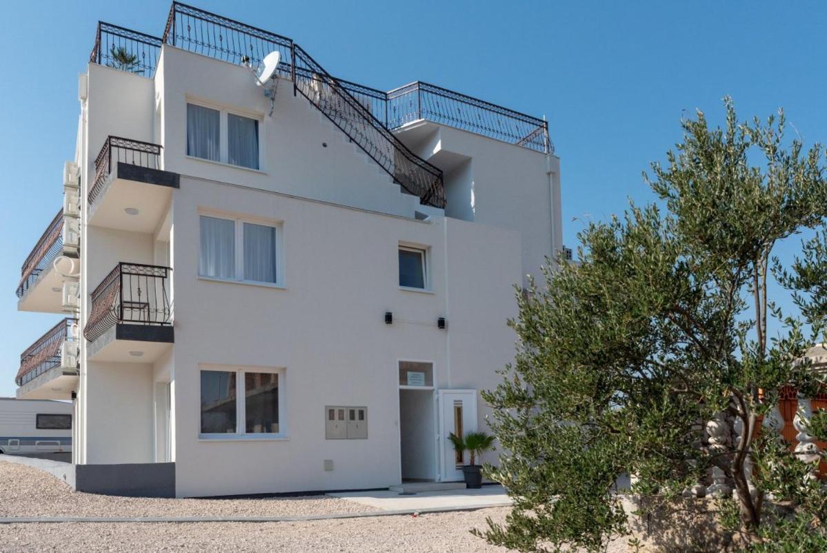 Apartmani Dalmacjia Grebaštica المظهر الخارجي الصورة