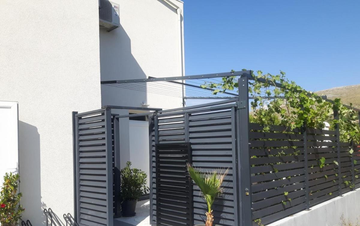 Apartmani Dalmacjia Grebaštica المظهر الخارجي الصورة
